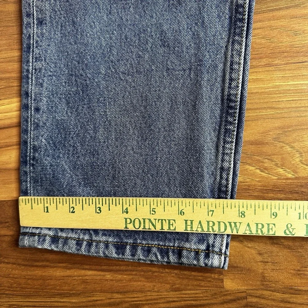 Vintage 90s Levis 501 Jeans Mens 32x32 Blue Denim Straight Fit Button Fly USA